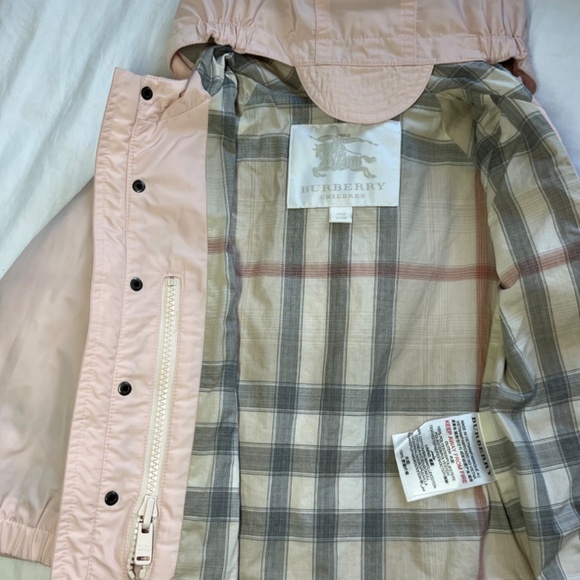 BURBERRY PINK CHILDREN RAINCOAT 24M - Picture 4 of 5